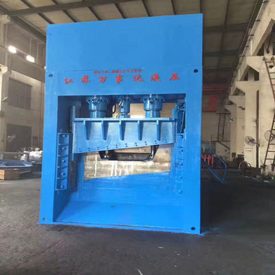 PLC Control System Hydraulic Gantry Shear With 8 M Charging Box For Continuous Scrap Recycling