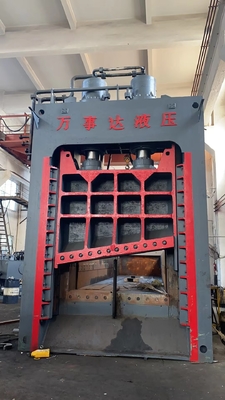 Versatile Gantry Shear for Various Metal Cutting Requirements in Industrial Settings