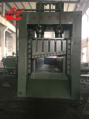 Industrial 8000 kN Hydraulic Gantry Shear with Remote Control for Safer Heavy Scrap Processing