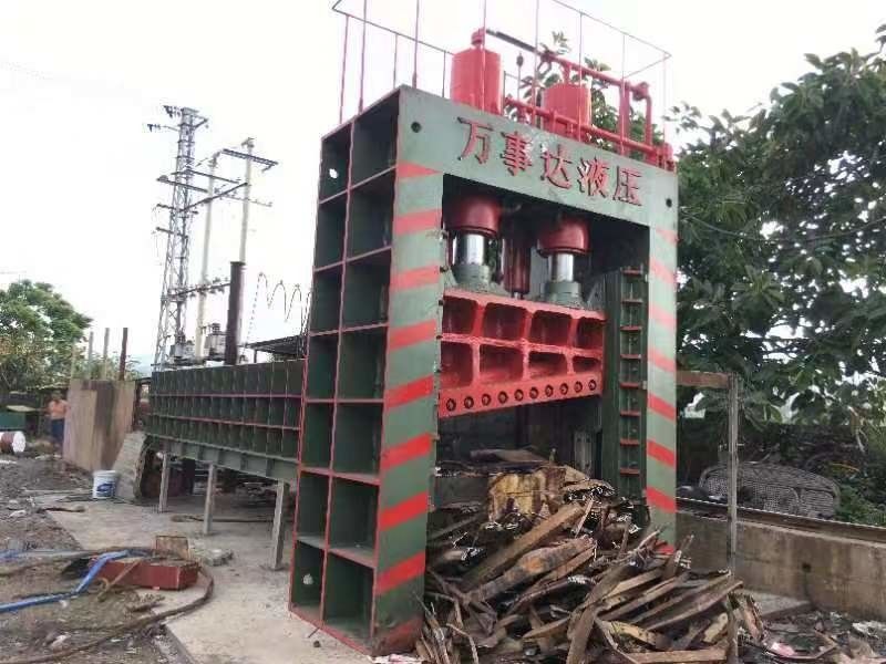 Hydraulic  Gantry Shear Machine For Waste Metal With PLC Automatic Control