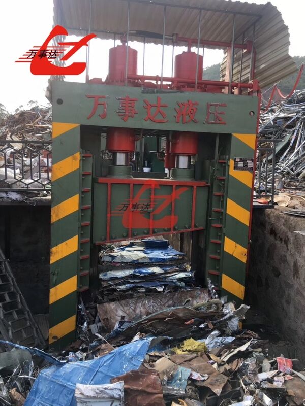 Heavy Duty Automatic Scrap Metal Gantry Shear With Servo Motor And Remote Control In Industrial