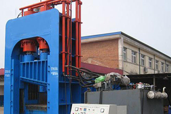 220V / 380V Scrap Metal Recycling Equipment Steel Sheet Cutter Shear
