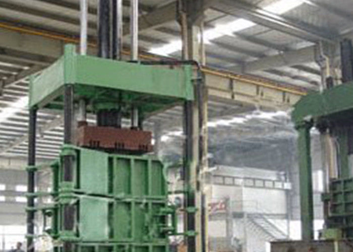 Energy Saving Vertical Cardboard Baler Recycling Equipment Easy Operation