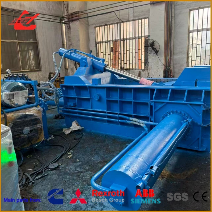 Easy Maintenance Push-Out Tire Wire Baling Press Machine With PLC Control For Better ROI In Tire Recycling Operations